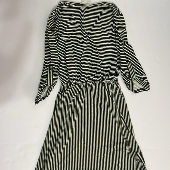 French Grey green and whitete stripe dress size medium - Picture 7 of 8